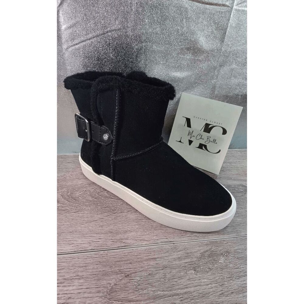 UGG Women's Aika Sneaker Boots - Black 5M